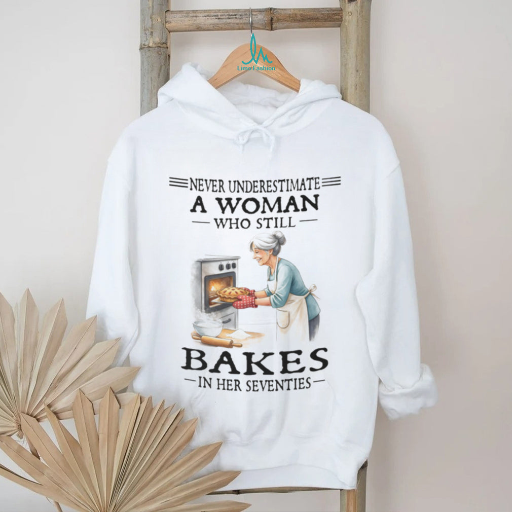 Baking Enthusiast Woman Homemade Pie Kitchen Hobby Shirt