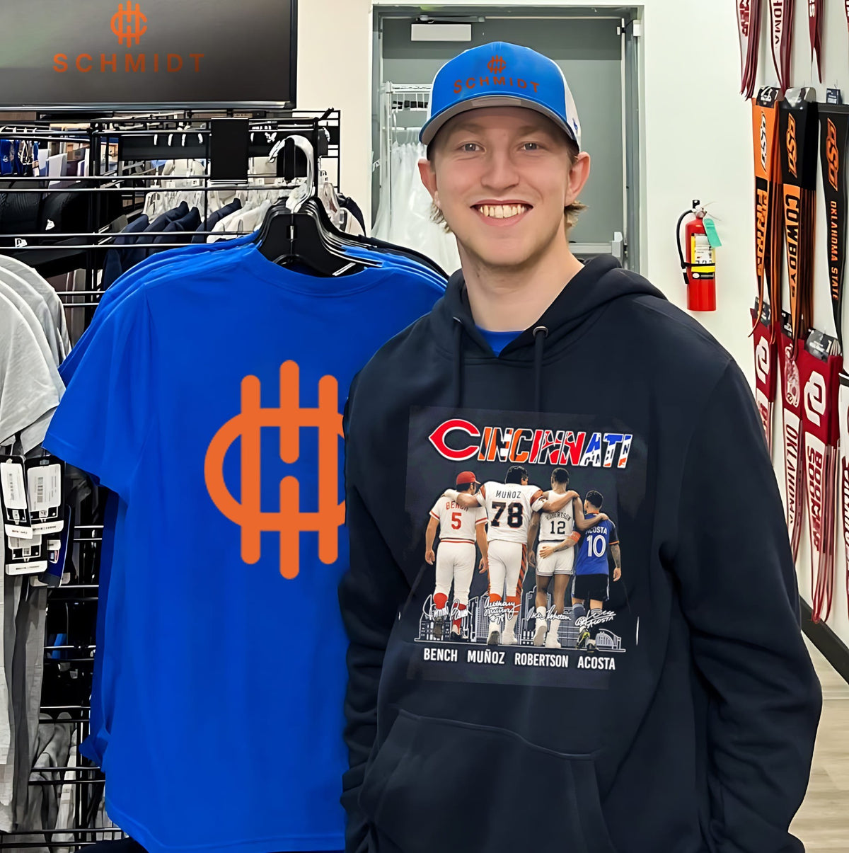 Cincinnati MLB Bench Munoz Robertson Acosta signature shirt