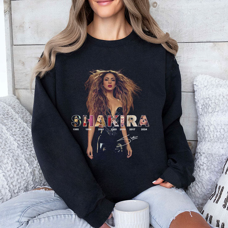 Shakira Las Mujeres Ya No Lloran World Tour T Shirt