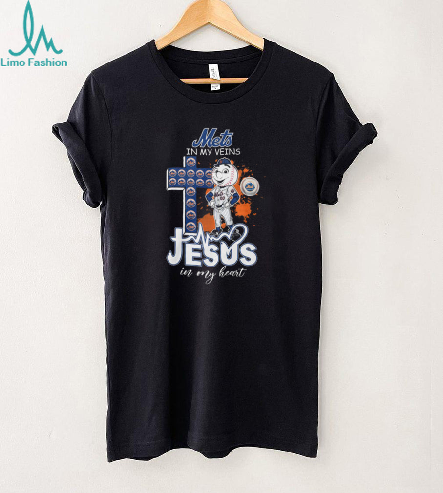 New York Mets Mr Met Mascot Cross Heartbeat Jesus In My Heart T Shirt
