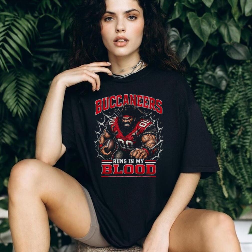 Tampa Bay Buccaneers Football Runs In My Blood Fan Retro Vintage Men Shirt