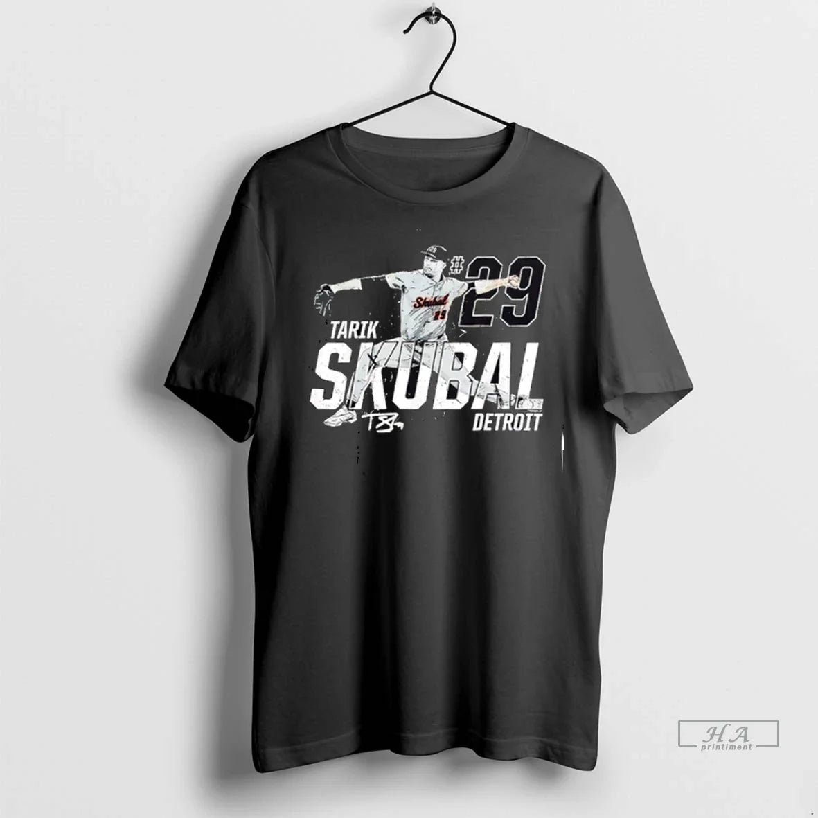 Trendy Officials Dynamic Pose Tarik Skubal Detroit Baseball Player Shirt Sweater