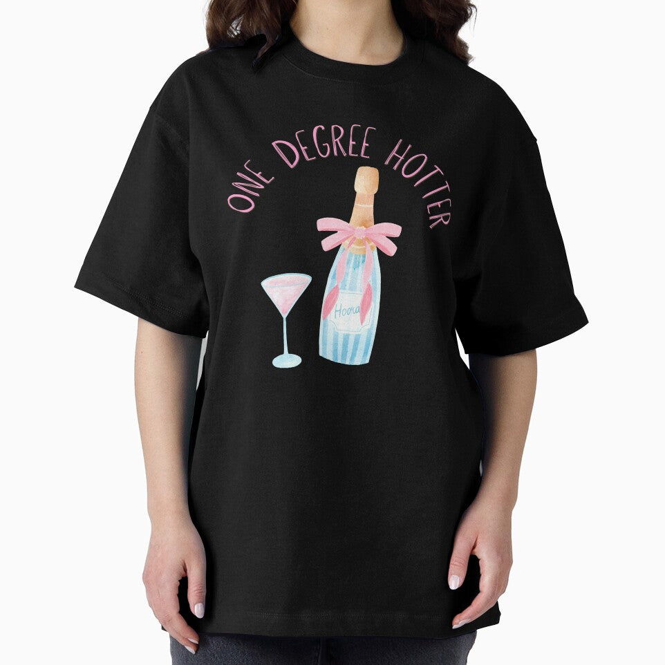 Degree Graduate Tee by TrendVaullt